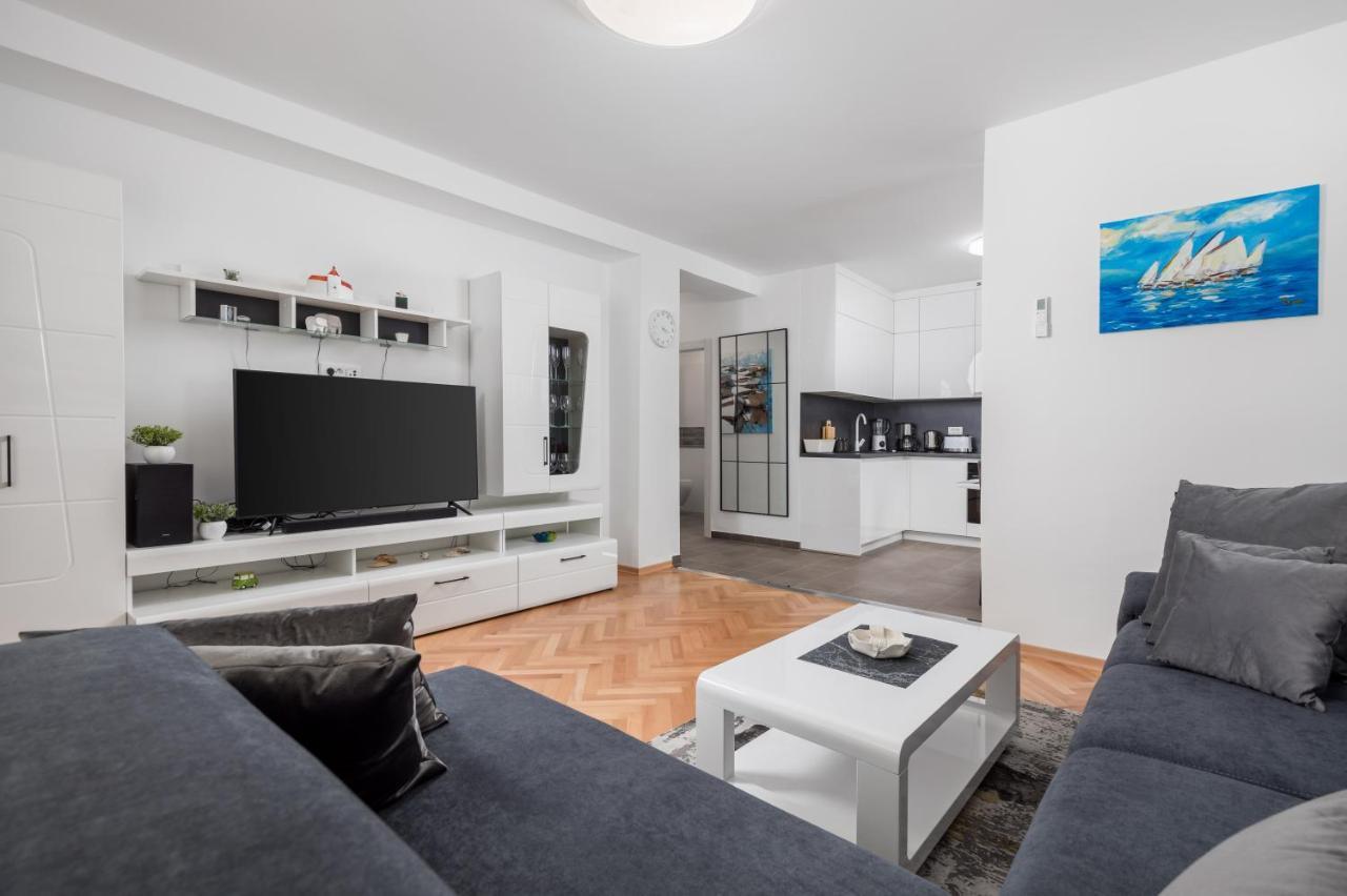 Relax Fiume Apartment Exterior photo