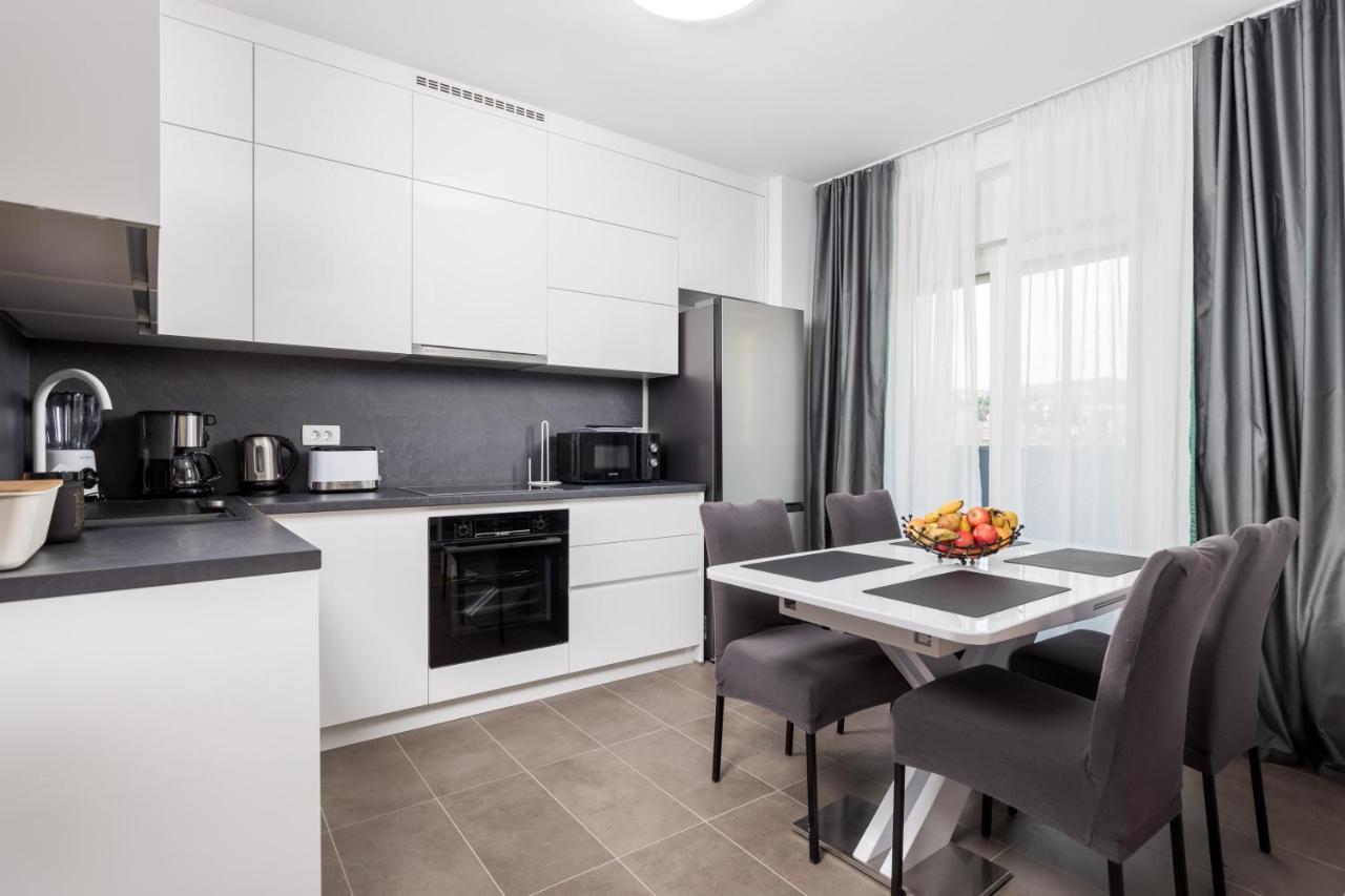 Relax Fiume Apartment Exterior photo