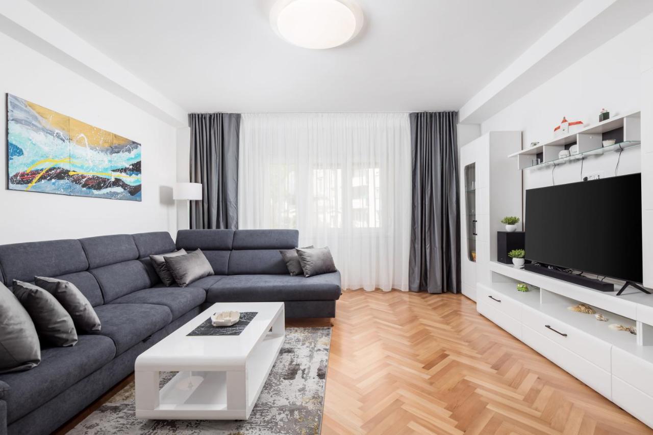 Relax Fiume Apartment Exterior photo